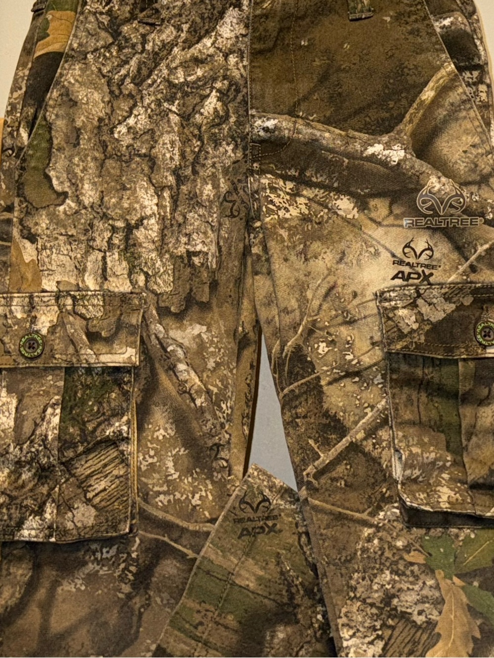 Realtree APX Realtree Camo Cargo Pants in Brown and Green - Picture 6 of 16